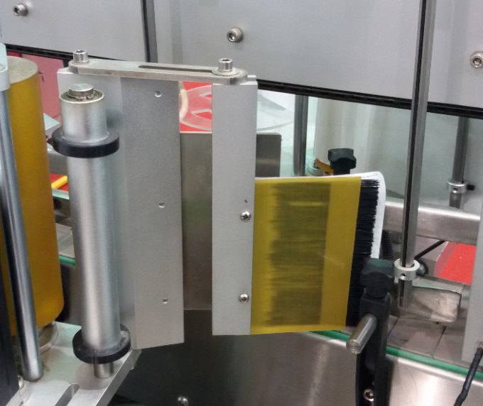 Automatische dubbele zijsticker van flessenetiketteringsmachine voor het opstaan van zakken