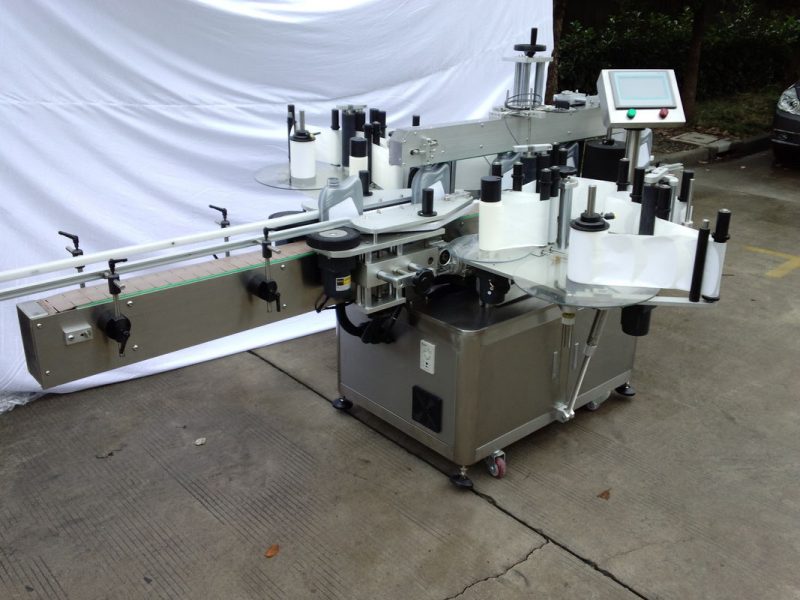 China paste Automatische Etiketteringsmachine / Etiketteringsmateriaal voor Zelfklevende Stickerleverancier aan