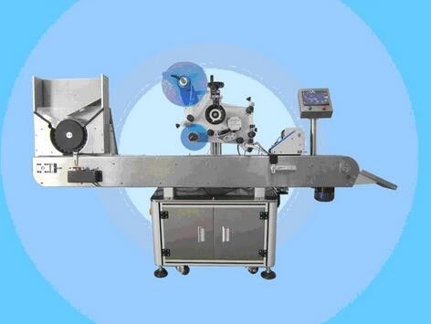 China Automatische Flesje Etiketteringsmachine Nagellak Etiket Sticker Machine Voor Cosmetica leverancier