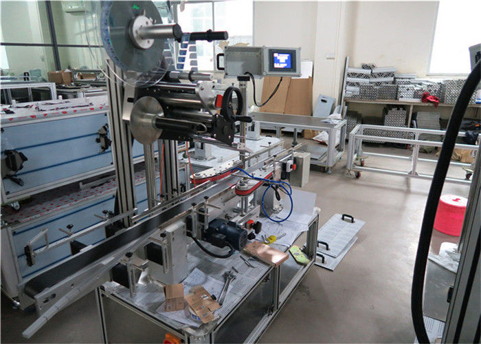 China 1-50m / min Speed Top Label Applicator-apparatuur voor vlakke oppervlakken leverancier