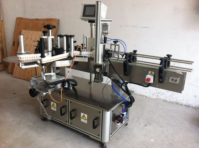 China Ronde fles Sticker Etiketteringsmachine Wrap Around Label Applicator leverancier
