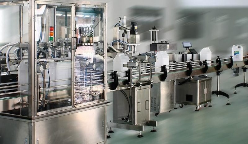 China Hoge snelheid dubbelzijdige stickeretiketapplicator, automatische etiketteringsmachine voor ronde / vierkante / platte flessenleverancier