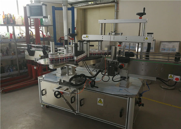 Twee Hoofden Ovale Fles Etiketteringsmachine voor Ovale Fles in Chemische Industrie