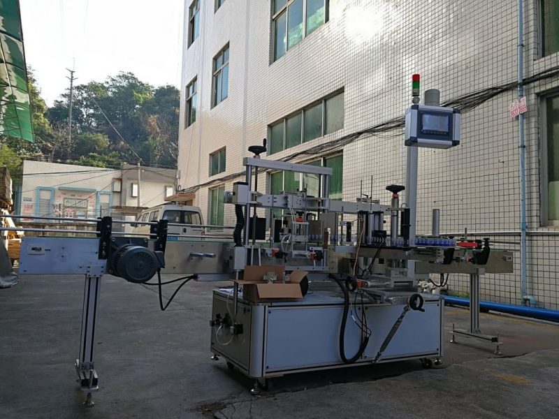China Zelfklevende éénzijdige platte fles Etiketteringsmachine Hoge nauwkeurigheid leverancier